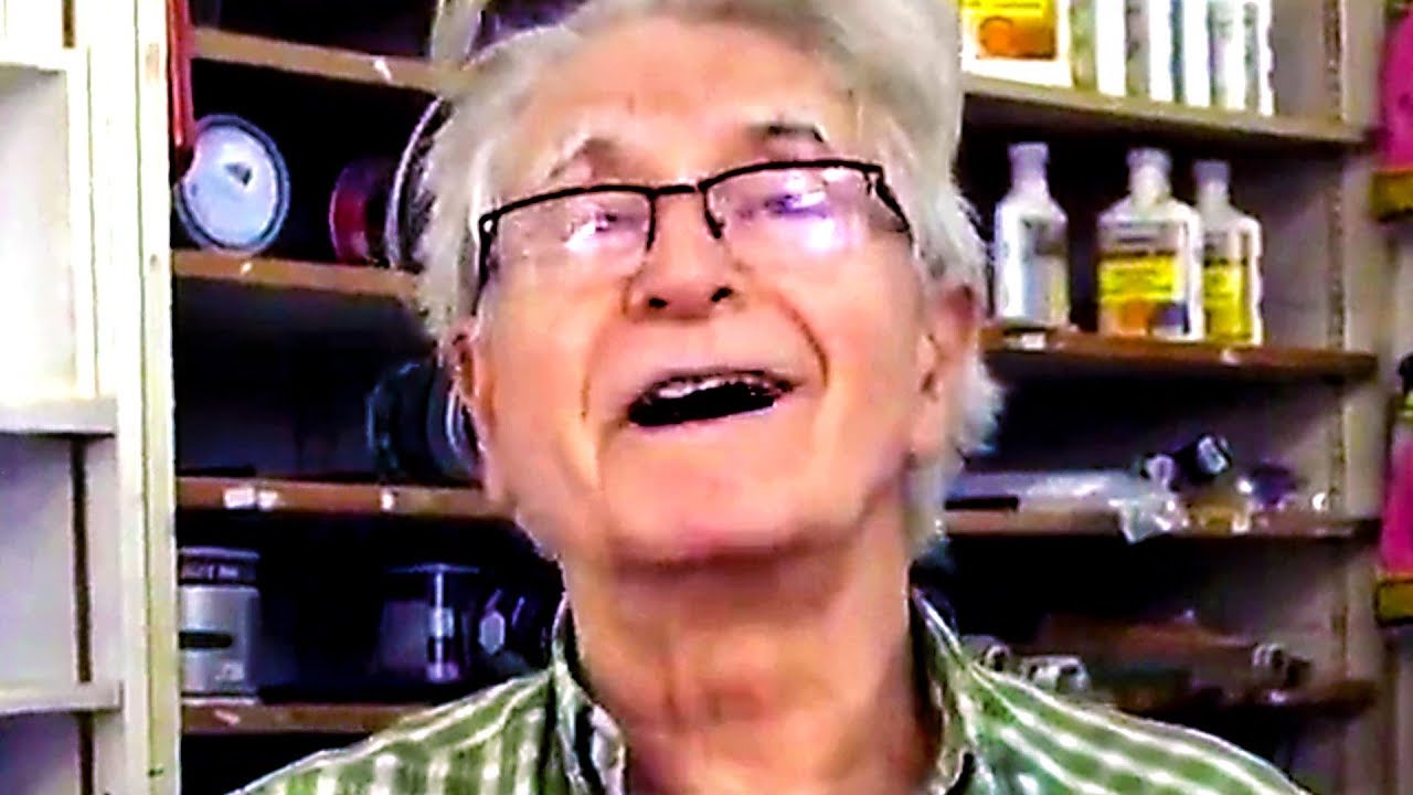 68 Mon Père Et Les Clous 68, mon père et les clous Bande Annonce VF - CineTaz