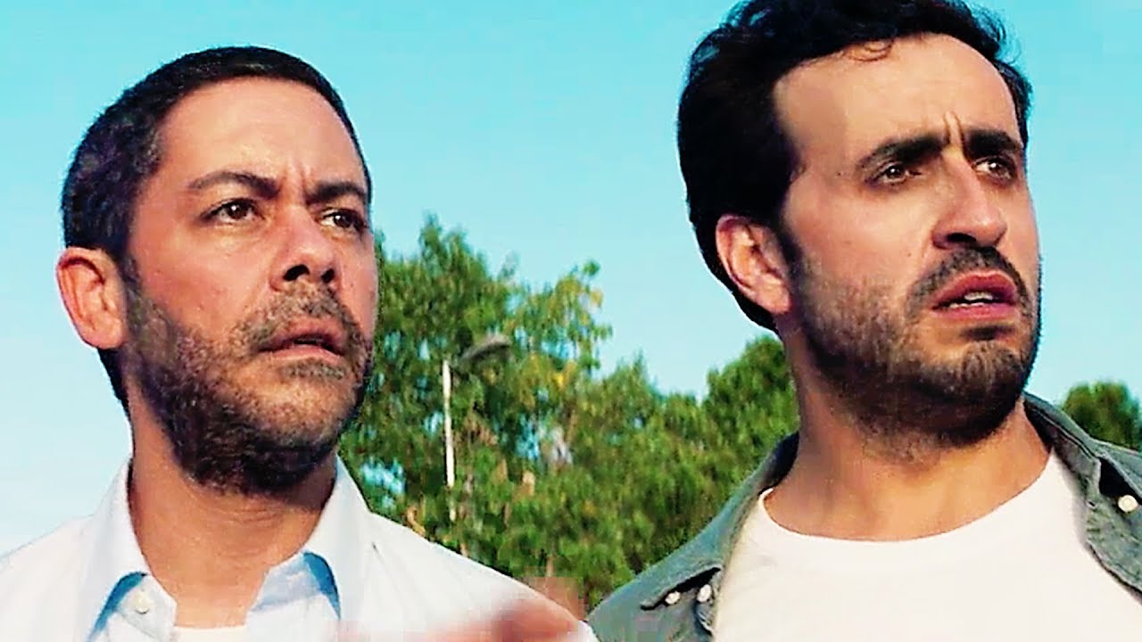 Film Enterrement Vie De Garcon Budapest Budapest Bande Annonce VF - CineTaz